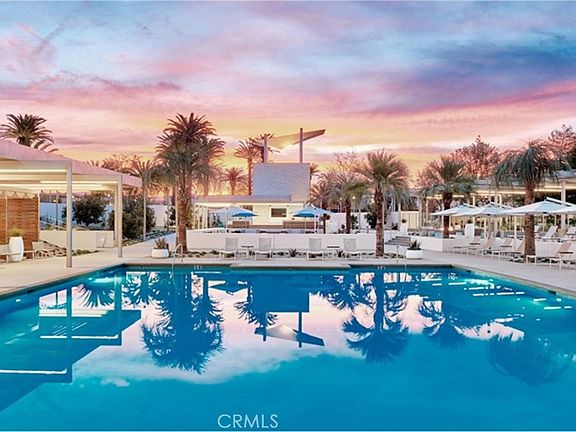 3rd image of 101 Loon