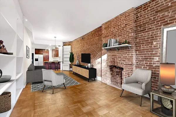 Rented by Cooper & Cooper Real Estate | media 21