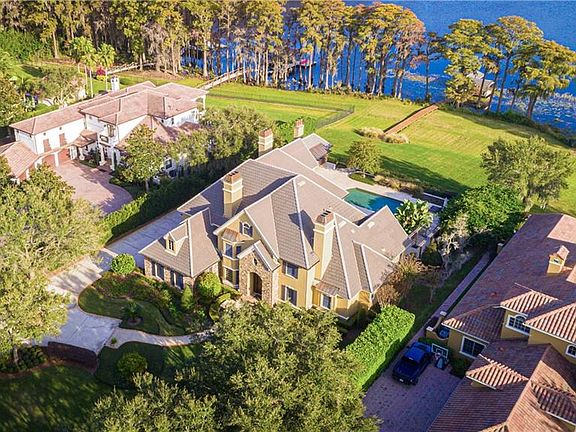 3rd image of 6019 Greatwater Dr