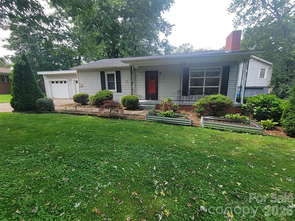1st image of 678 Brown Ave