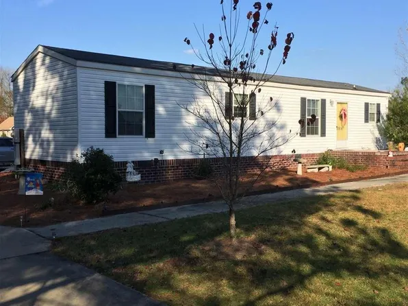 1914 Vera Dr, Loris, SC 29569