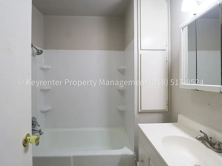 2144 N Garrison Pl — Photo 11