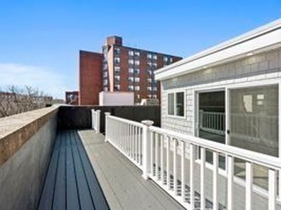 19 Central St #19, Lowell, MA, 01852