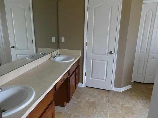 11905 Pikeville Ct — Photo 10
