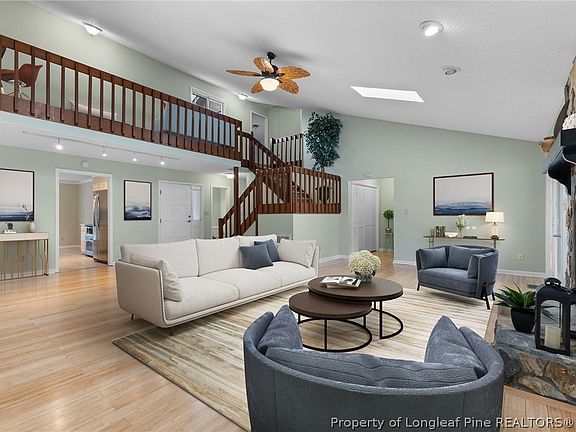 2nd image of 2944 Wedgeview Dr