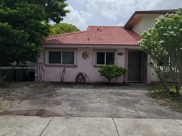1098 SE 13th Ave #1098, Homestead, FL 33035