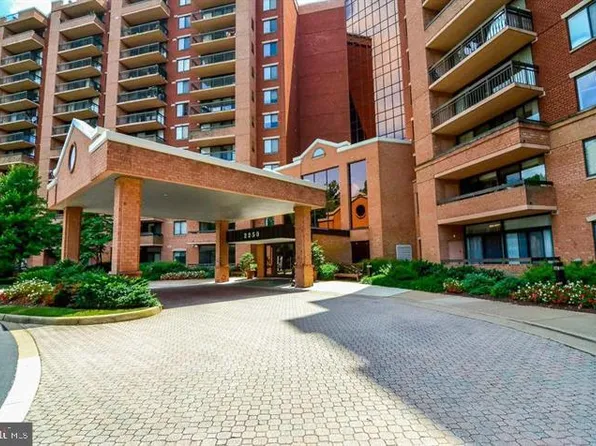 2230 George C Marshall Dr APT 611, Falls Church, VA 22043
