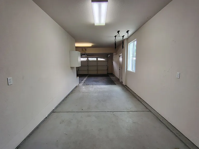 13606 Brook Way — Photo 49