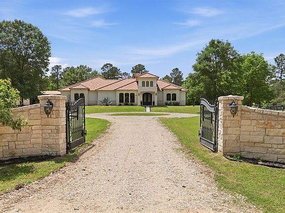 2nd image of 10105 Heritage Ranch Rd