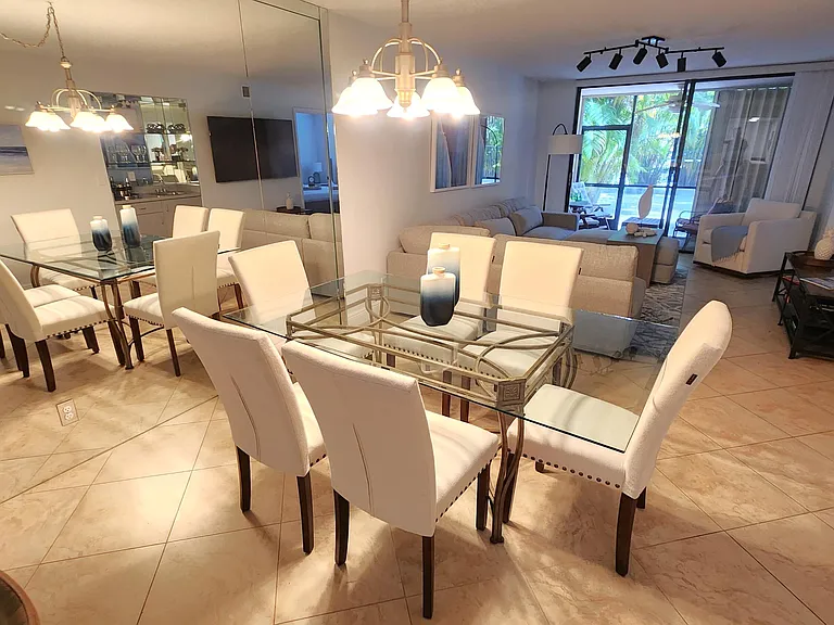 600 Egret Cir #7103 — Photo 4