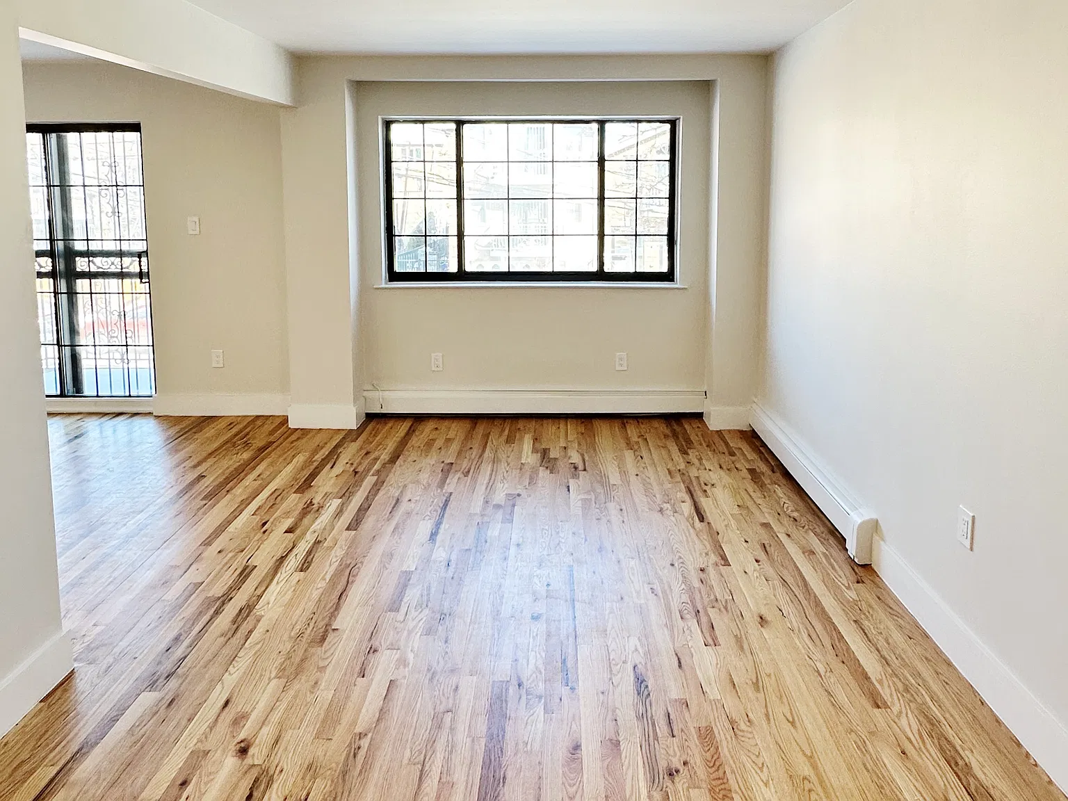 6014 83rd Pl — Photo 3