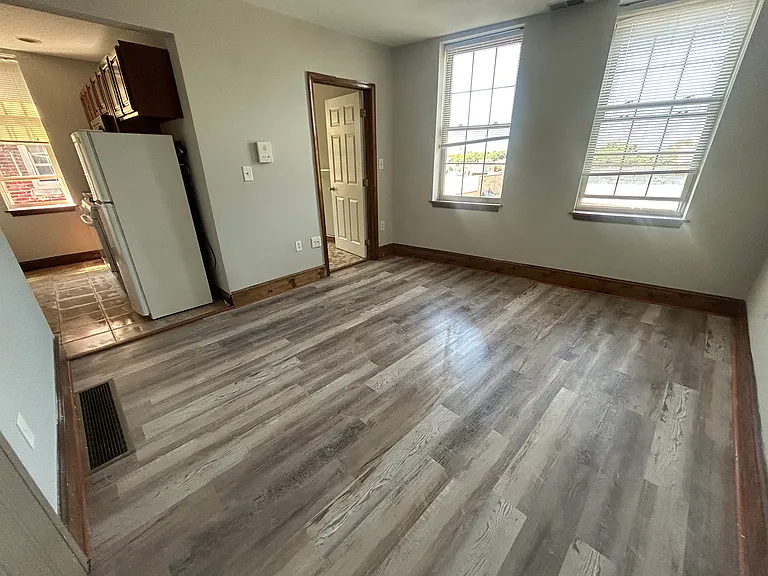 5101-21 Walnut St #A303 — Photo 11