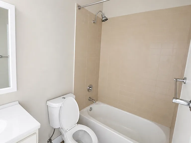 4432 Olive St #G — Photo 5