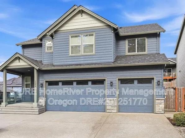 1657 NE Cascadia Ridge Dr #D, Estacada, OR 97023