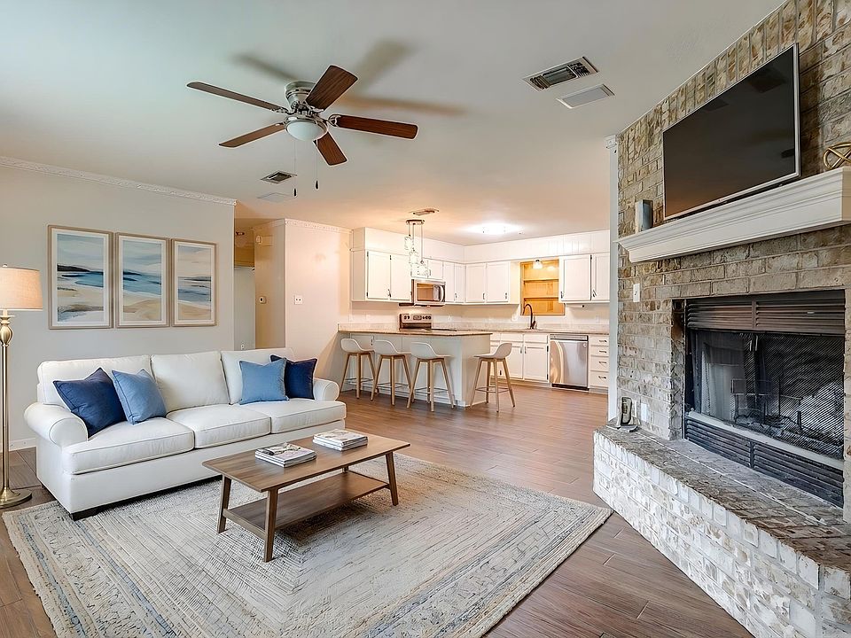 1st image of 709 N Avenue B