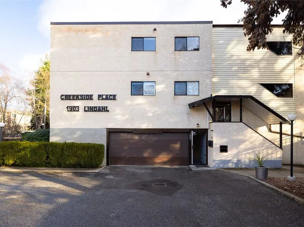 1903 Lindahl St Unit 201, Kelowna, BC V1Y 3Z6