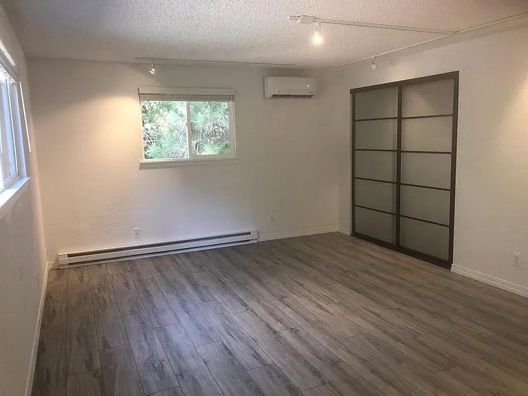 7223 S Cedar Rd — Photo 20