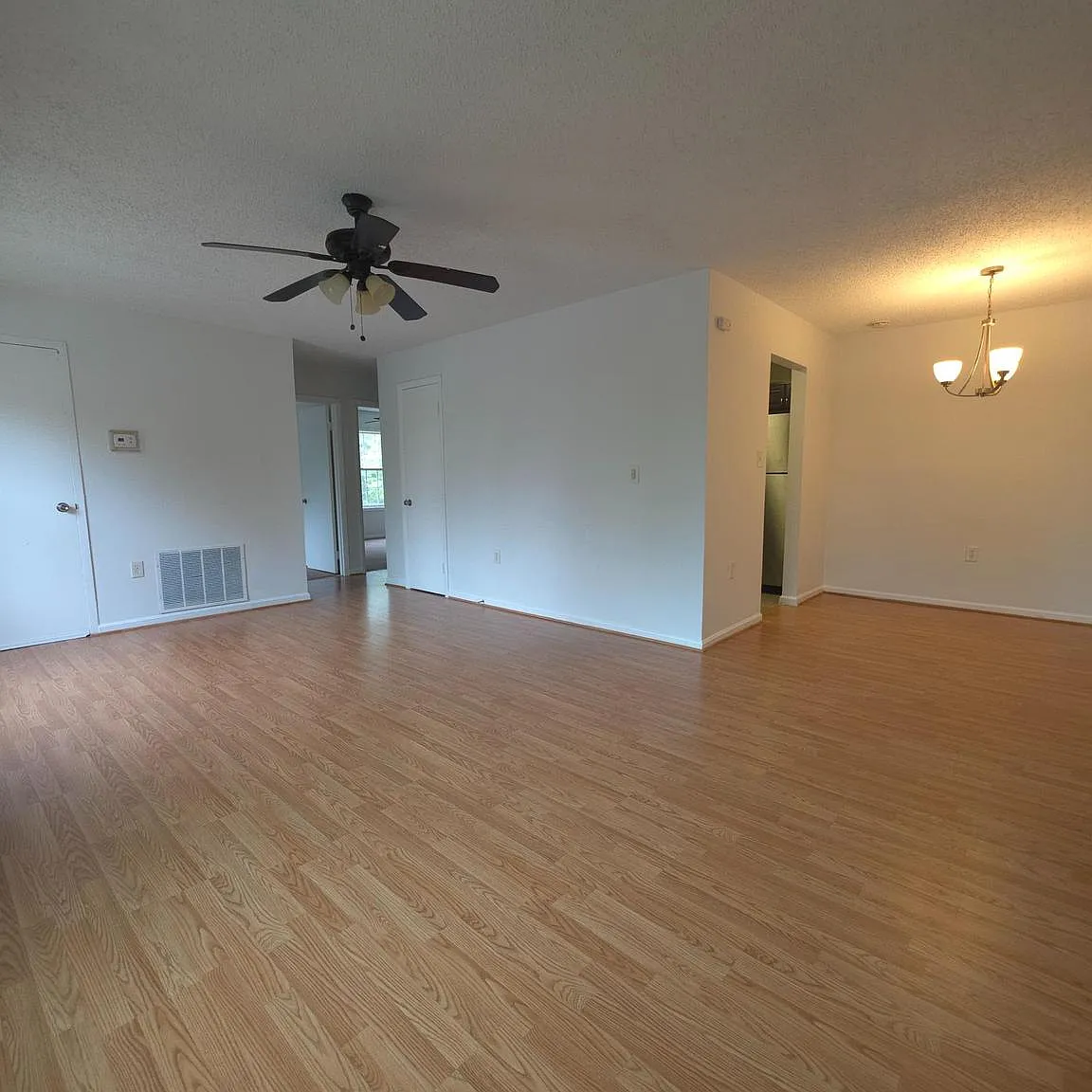 Swann Hill Condo — Photo 3
