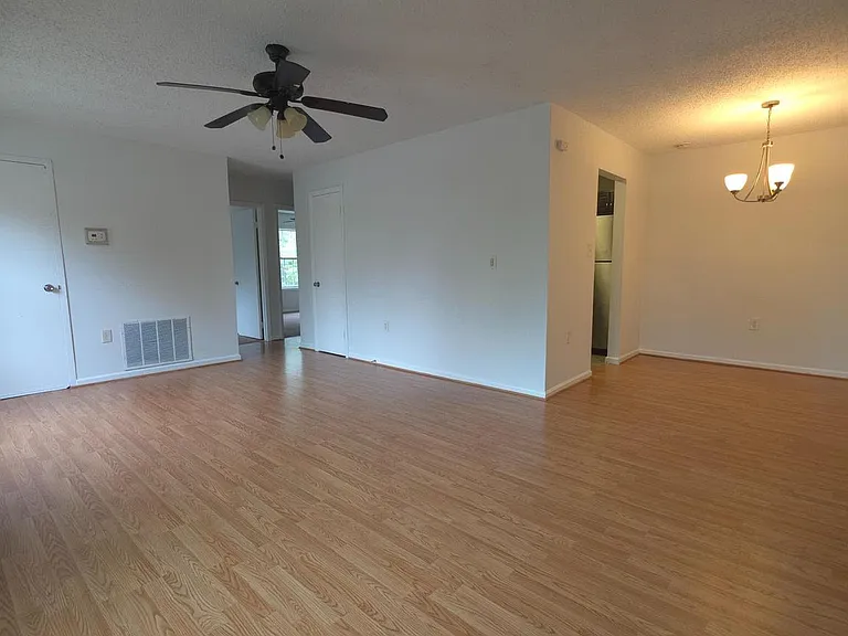 3815 Swann Rd #101 — Photo 5