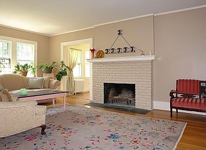 working fireplace in LR