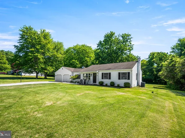 44 Andover Rd, Glenmoore, PA 19343