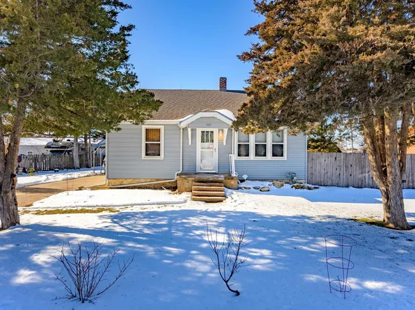 925 S Pine St, Newton, KS 67114