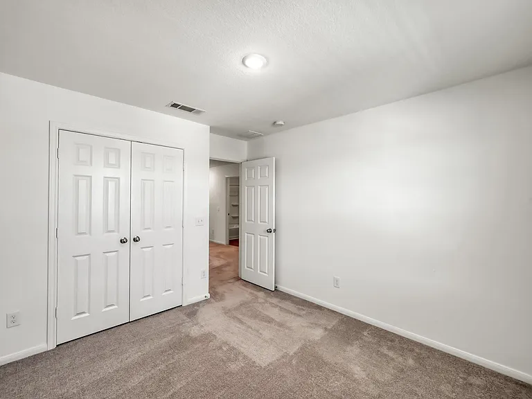 7314 Madison Commons Ln — Photo 26