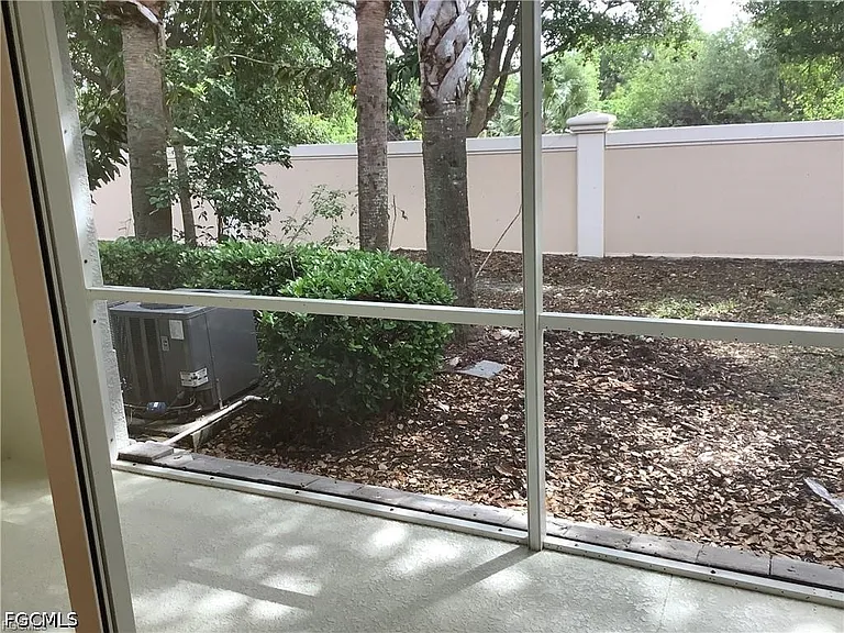 8567 Athena Ct — Photo 11