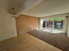 66 Ocean View Ave, Santa Barbara, CA