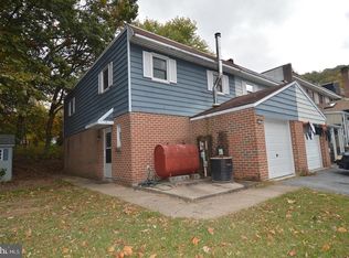 826 Woodchuck Ln, Reading, PA 19606