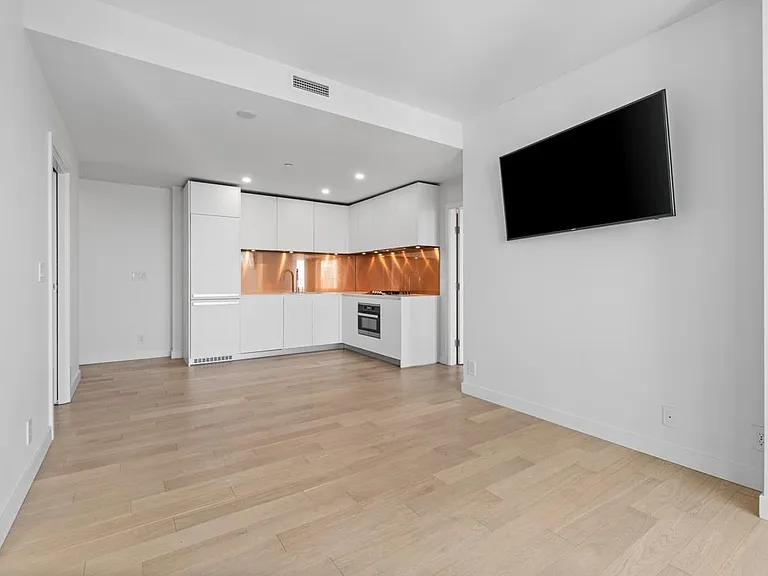 1480 Howe St #3105 — Photo 14