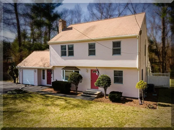 51 Tewksbury St, Andover, MA 01810