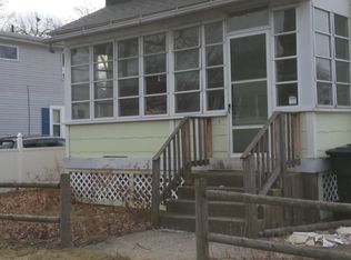 20 Border St, Springfield, MA 01104