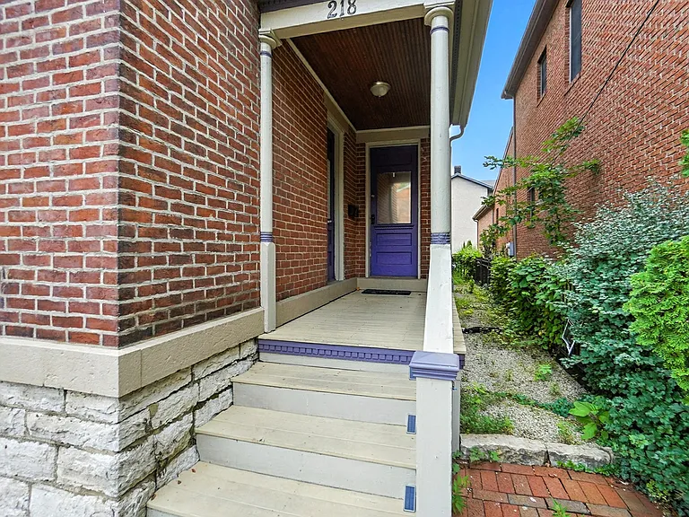218 Brown St — Photo 29