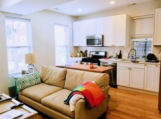 2132 W Shakespeare Ave APT 2F, Chicago, IL 60647