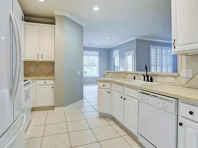 27 N Country Gate Cir — Photo 12