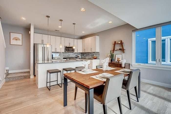 Space for a dining room table