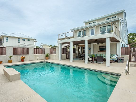 2nd image of 765 E Gulf Beach Dr