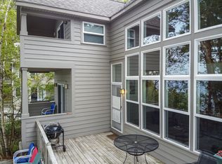 4709 N Lakeshore Rd, Mears, MI 49436