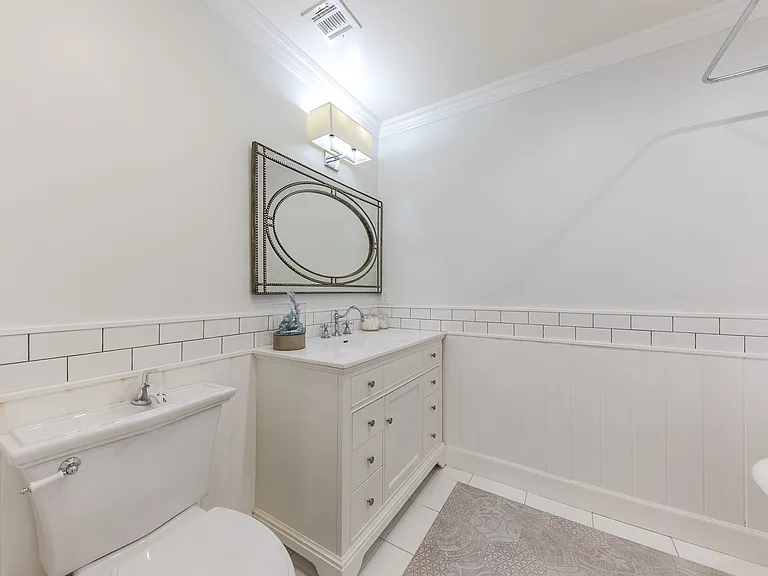 325 W Bellevue Dr — Photo 35