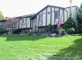 2902 State Route 136, Bentleyville, PA 15314