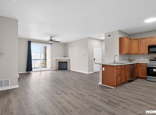 7222 S Blackhawk St Unit 206, Englewood, CO 80112