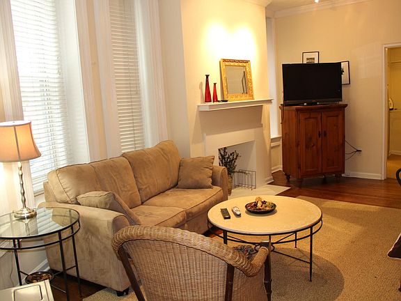 3rd image of 1838 Connecticut Ave NW APT 203