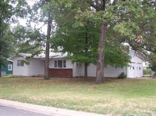 2143 E Xenia St, Joplin, MO 64801