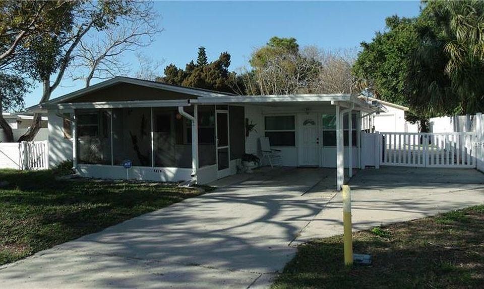 2nd image of 6819 Hammock Rd