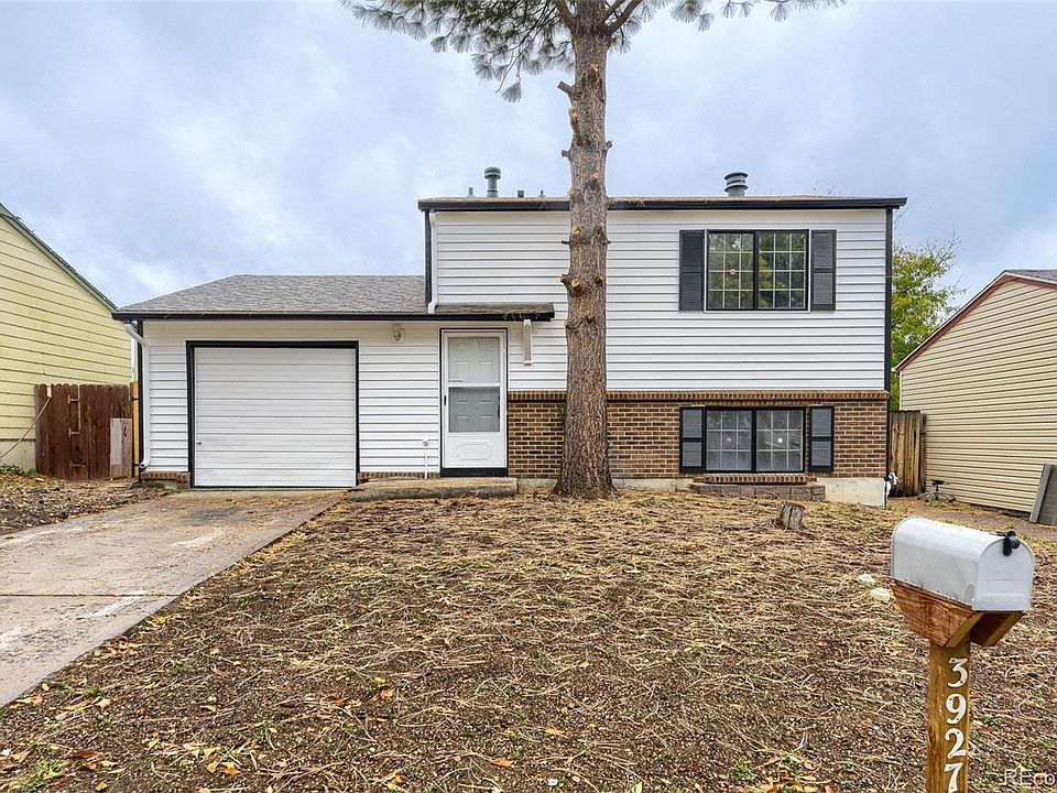 1st image of 3927 S Pitkin Way
