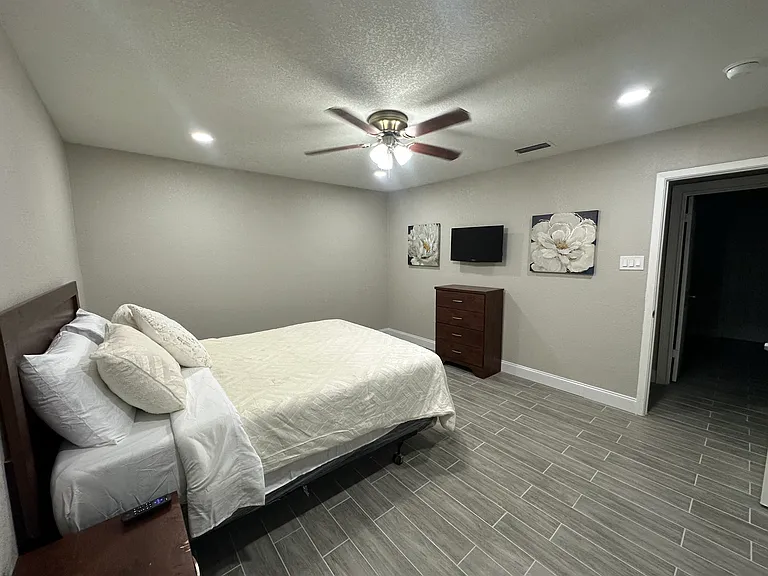 434 Stonehenge Dr — Photo 6
