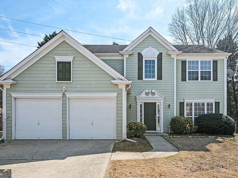 1st image of 658 Glenbarrett Ct NE