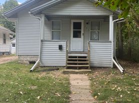 731 S Magnolia Ave, Lansing, MI