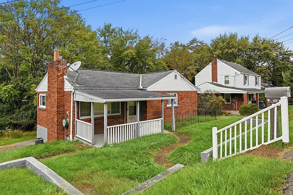 549 Idaho Ave